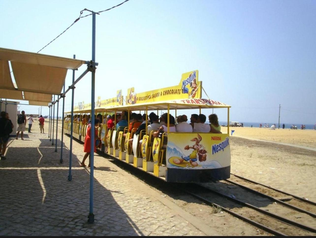 Apartamento Para Ferias 2 Minutos Da Praia Costa Da Caparica Dış mekan fotoğraf